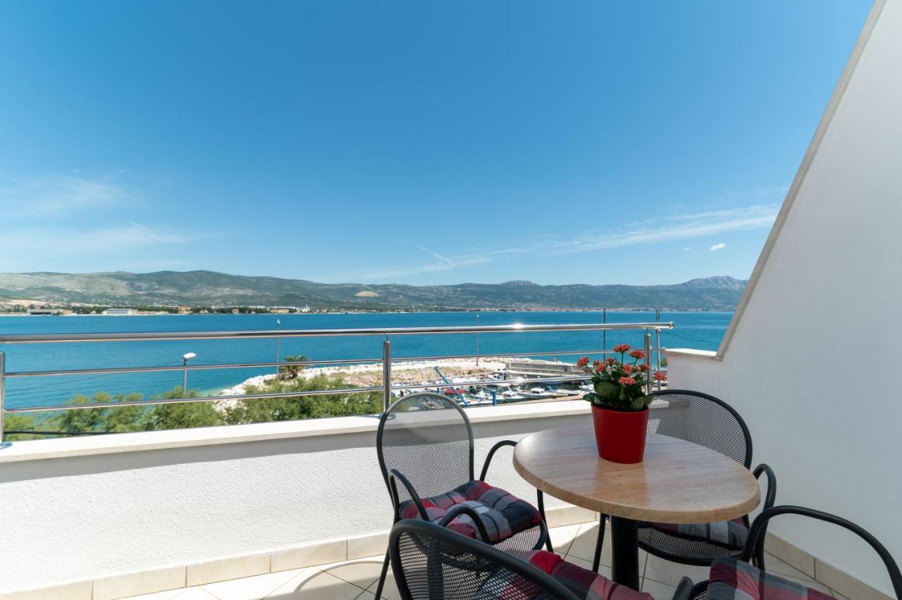 Apartment Batela Trogir Bagian luar foto